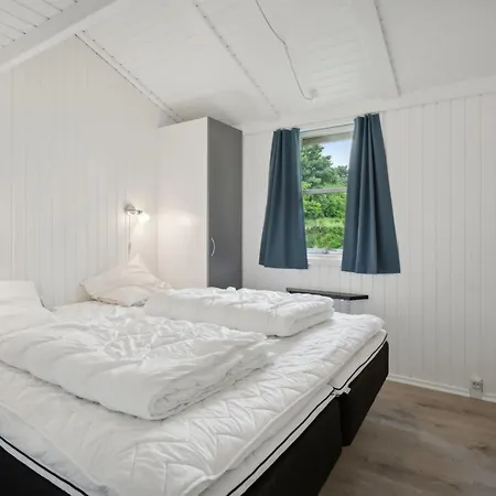 Дом отдыха Annica - 150m From The Sea By Interhome